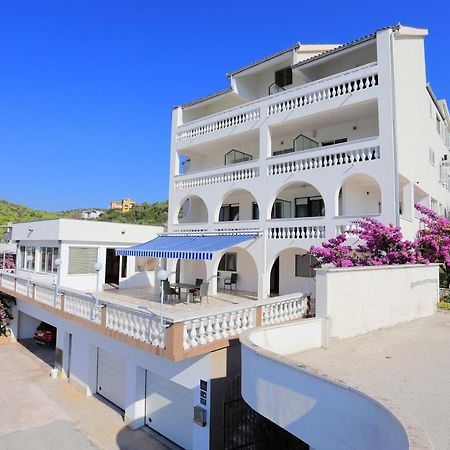 Apartments By The Sea Marina, Trogir - 9037 Exterior foto