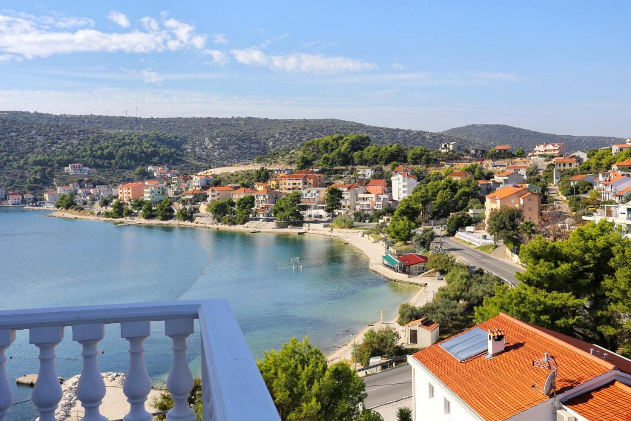 Apartments By The Sea Marina, Trogir - 9037 Exterior foto